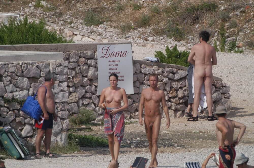 Baska Rock-Wall Path pics - Being yourself is part of nudism
