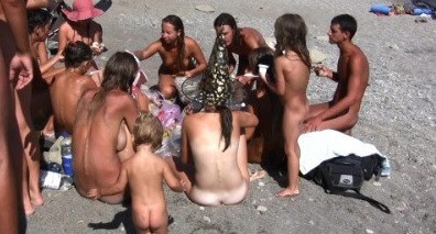 The vast oceanfront 1 Full HD video - Nudists live together in nature and in groups