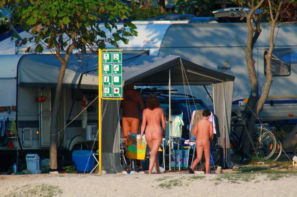 Ula FKK Camping photo gallery - Living together in nature is a hallmark of nudists