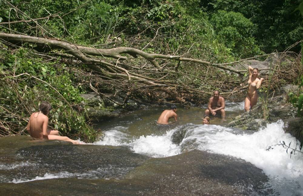 Brazilian Top of the Rivers photos - A nudist values trust and friendliness among people
