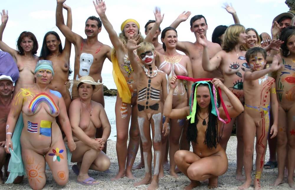 Odessa Our Group Profile pics - Nudism fosters trust and mutual understanding