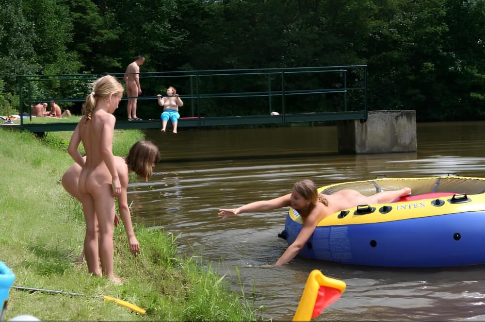 Naked Body gallery - We have nothing against nudism per se