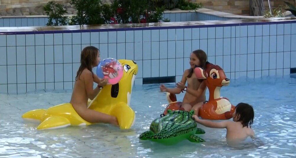 Aqua Extravaganza 1 Full HD - Naturism and environmental awareness in the modern world