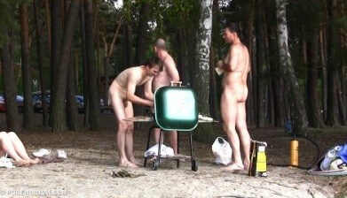 Naturist Sport Medley 2 - Naturism and the ecological sustainability of natural recreation areas