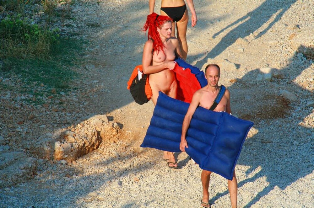 Ula FKK Red Hairstyle Girl pics - The nature of nudism provides strength and inspiration