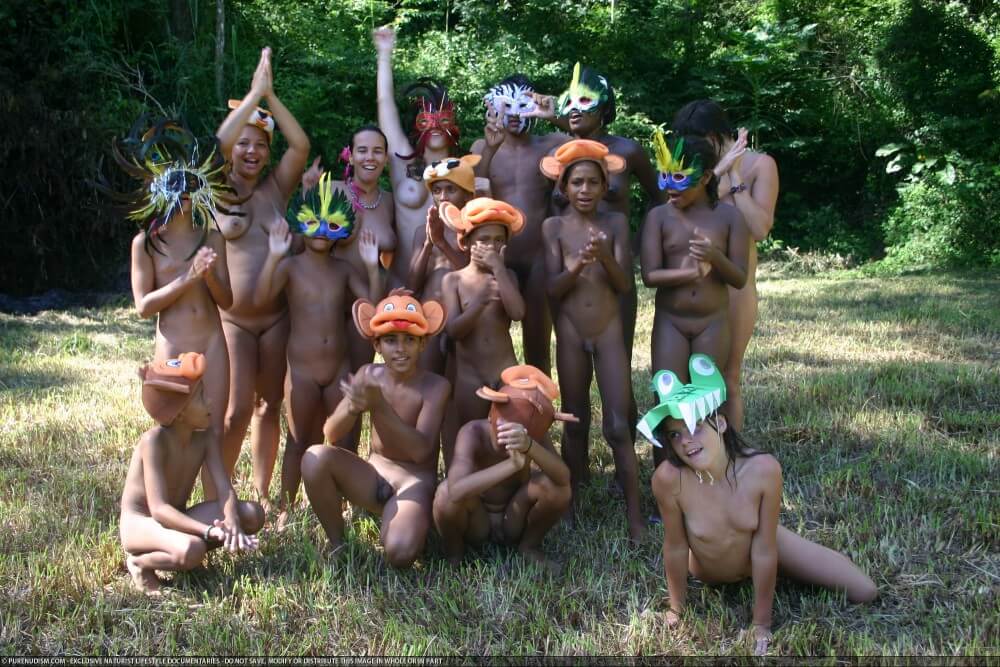 Brazilian Nudists hot gallery 2 - Nature fills the naked body with energy and inspiration