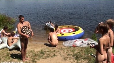 Nude and hot summer day video - There are many politicians among nudists