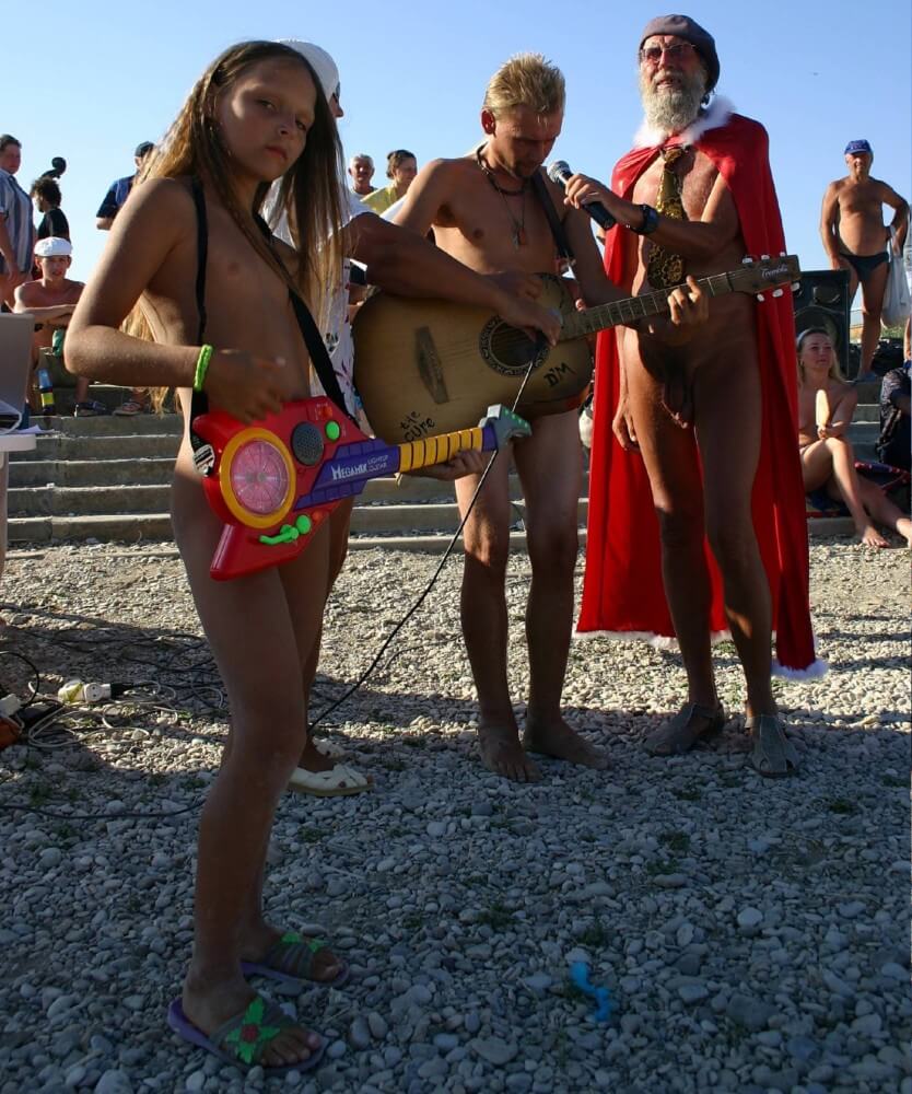 Naturist Beach Contests photos - Naturism is about respecting natural beauty
