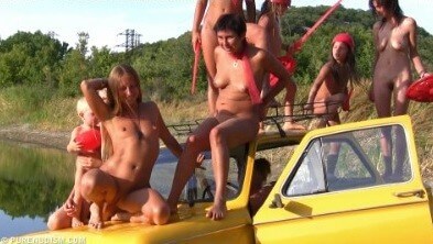 Ukrainian coastal part 2 - Freedom of choice is important for anyone who wishes to become a naturist