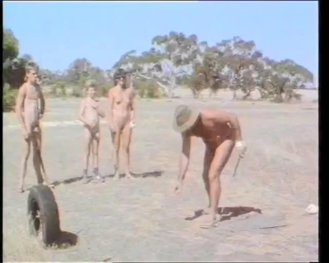 Naturism lifestyle retro - Connoisseurs of naturism choose nature