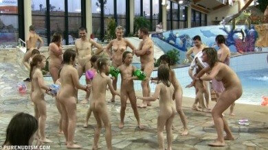 Aqua extravaganza 1 Full HD - Must always be without clothes