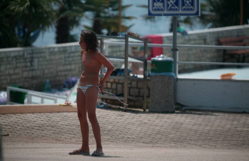 Naturist Pool Walkaround pics - Nudism has been around for a very long time