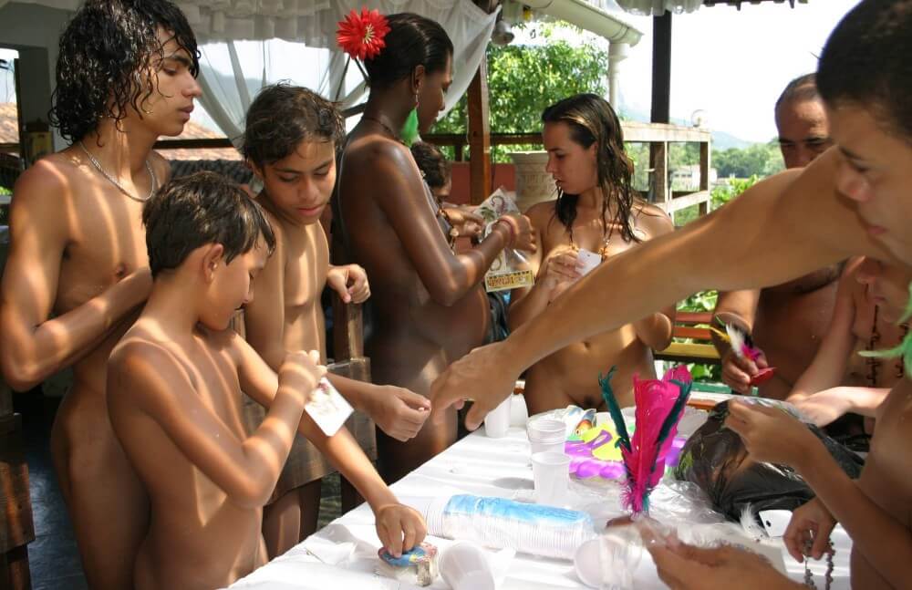 Brazilian Sunshine Beauty photos - Nudism helps people accept themselves