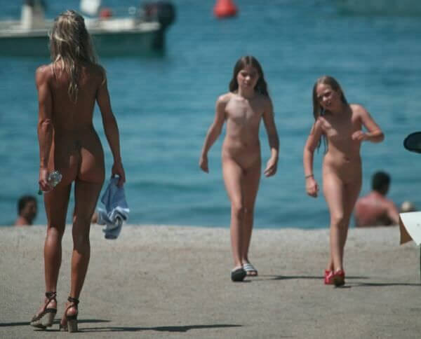 The nudism country photos - Striving for harmony with nature—its okay to be a little naked
