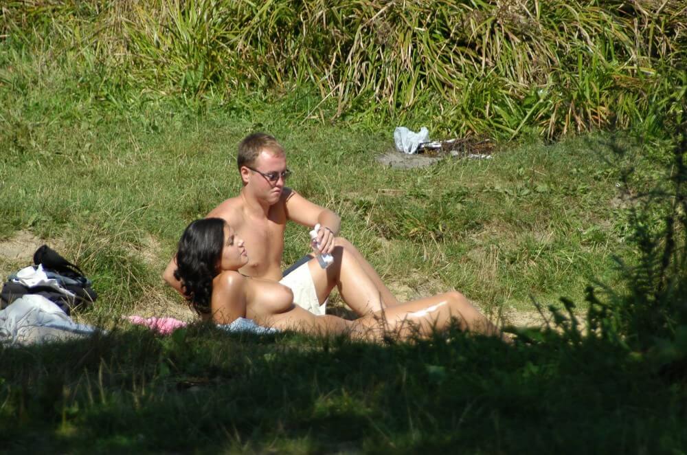 Photo Shoot Observation pics - Sincerity is the foundation of the nudist lifestyle