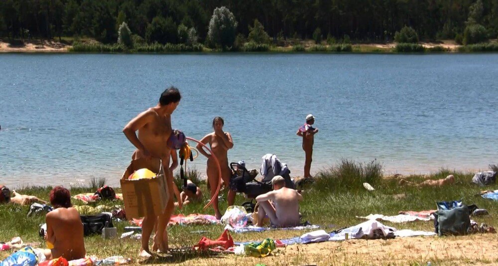 Lakeside Forest Camp 1 Full HD - Nudity as part of a life free from shame and fear of ones own nakedness