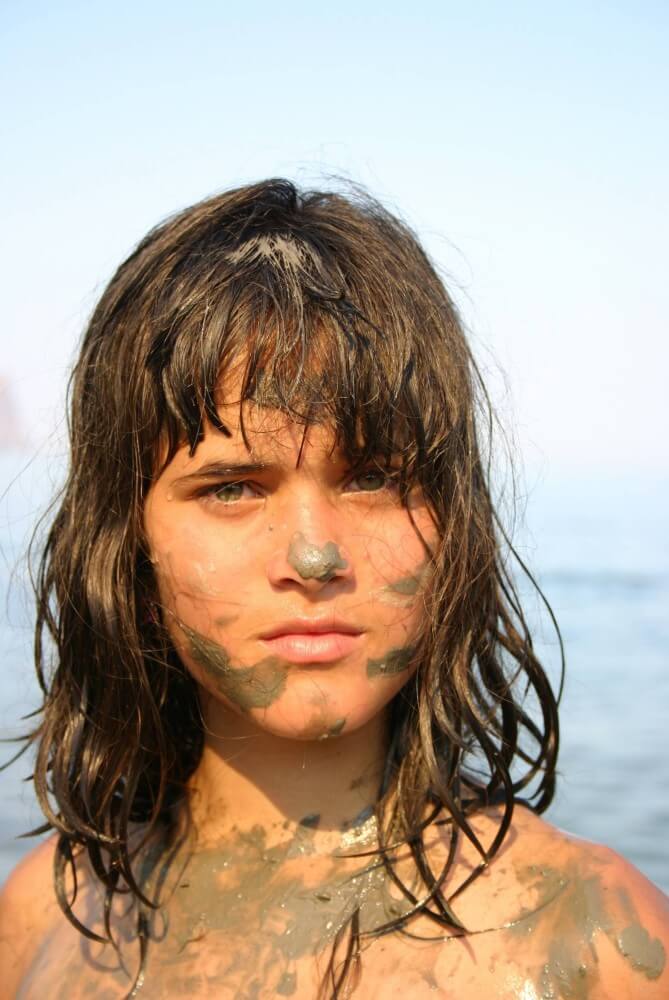 Courageous Naturist Girl pics - Living in harmony with nature is the primary goal of the naturist and nudist lifestyle