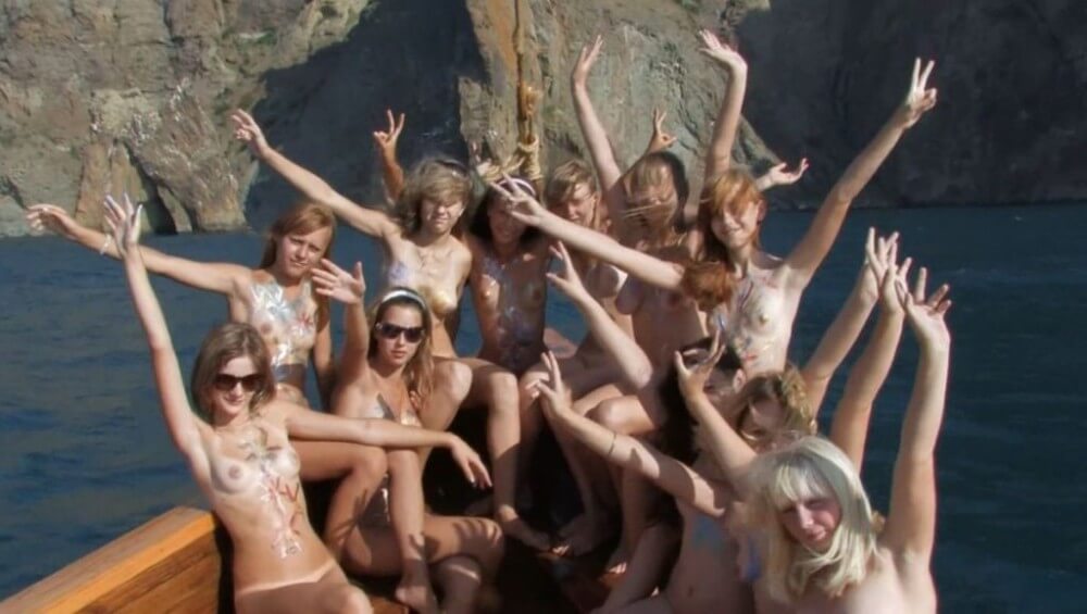 Nudist Girls Boat Cruise Full HD - Not being afraid of nudity is the path to inner freedom and harmony