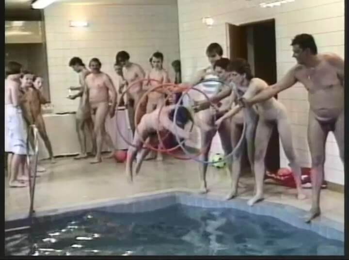 Helios Natura: Gong Hotel Pool Party - We have nothing against nudism per se