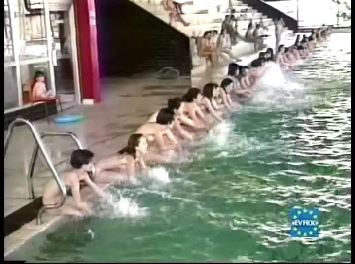 Helios Natura: Pool Party Pioneers Eurovid FKK - Leaving the house in a state of complete nudity