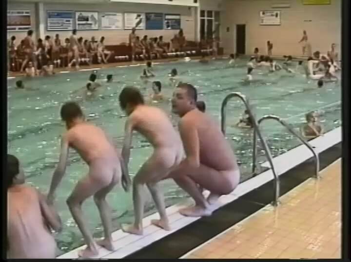 Helios Natura: Splish Splash Bares - The practice of nudism helps to overcome stereotypes and insecurities