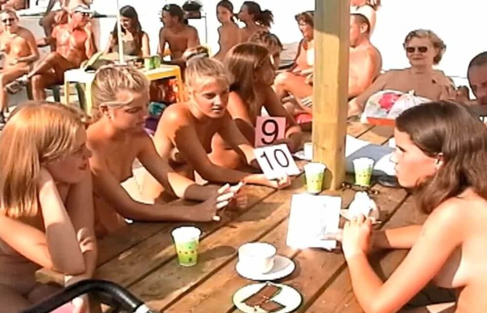 Miss Teen JR. Pageants # 18 video Sunat Natplus HD - A naked persons soul is visible through their body