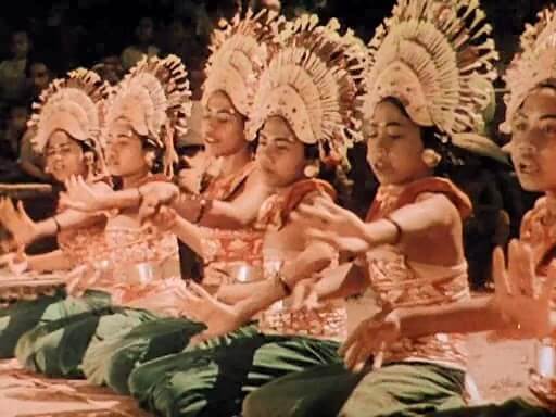 Legong Dance of the Virgins 1935 - Naturism is about peace and tranquility